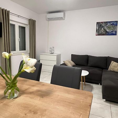 Apartman Krsticevic Меткович Екстер'єр фото