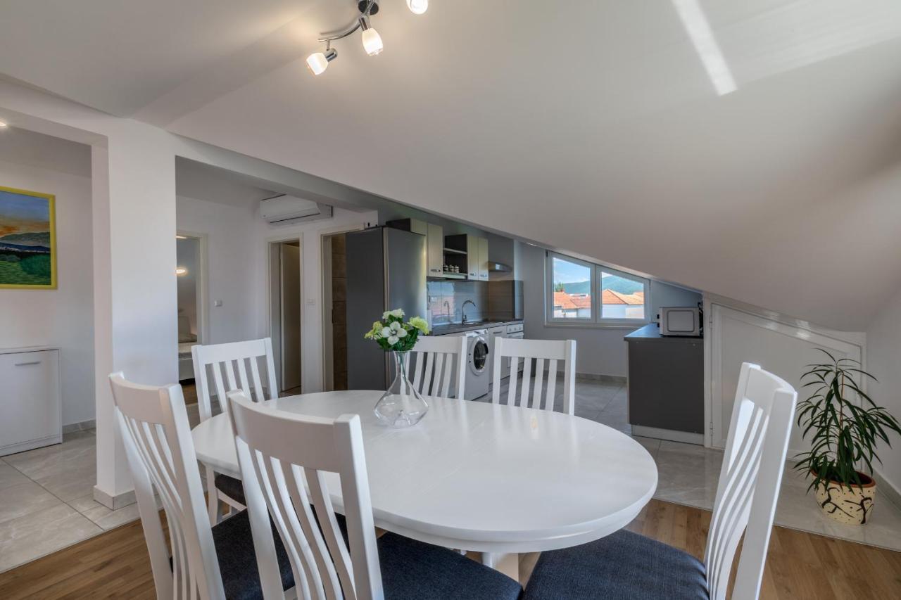 Apartman Krsticevic Меткович Екстер'єр фото