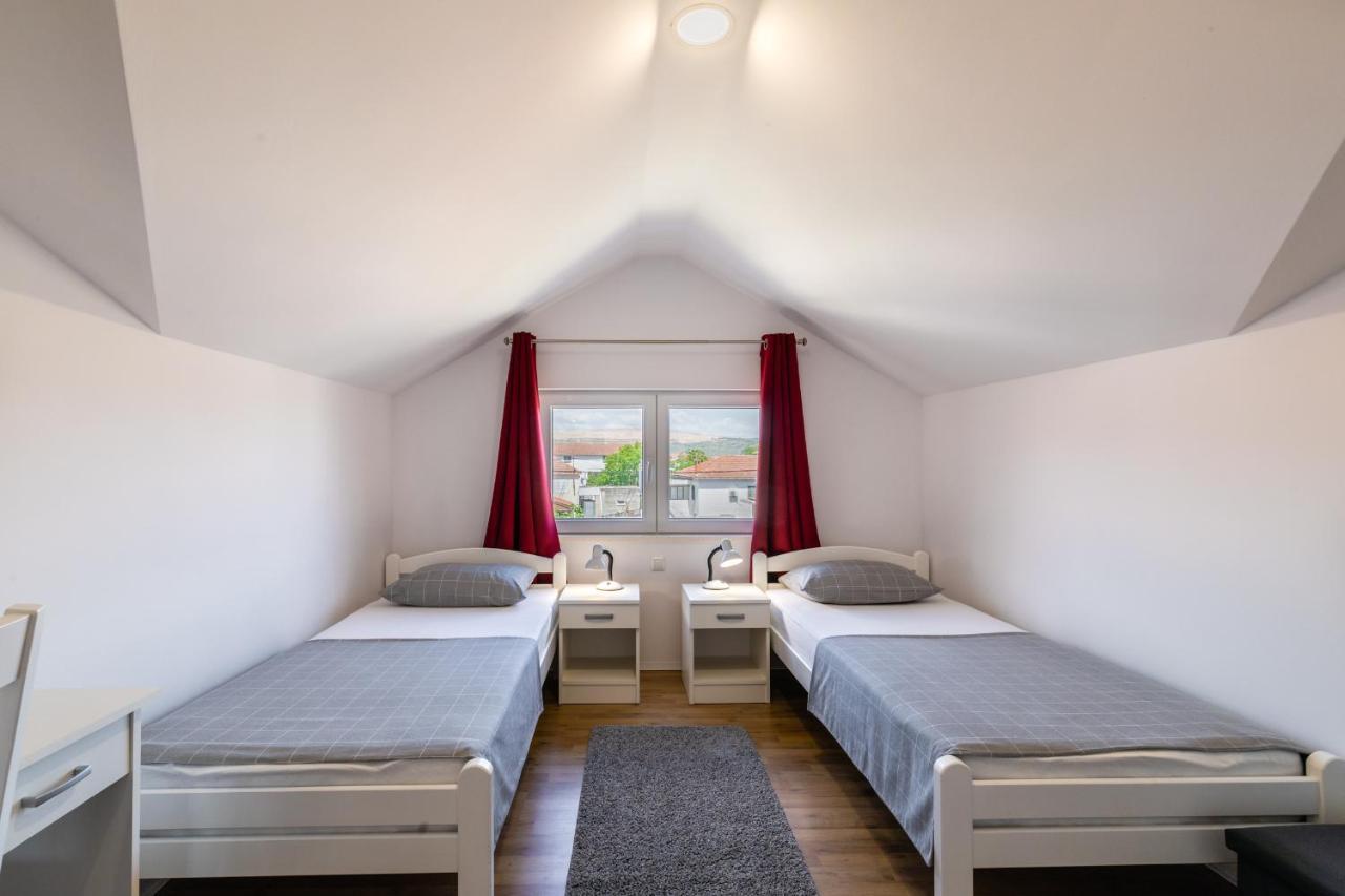 Apartman Krsticevic Меткович Екстер'єр фото